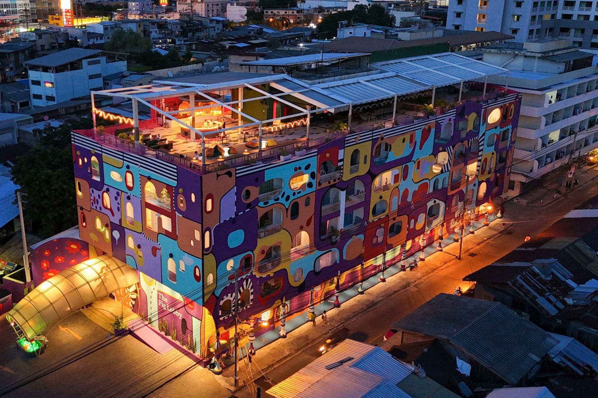 Chi Art Series Hotel Bangkok Exterior foto